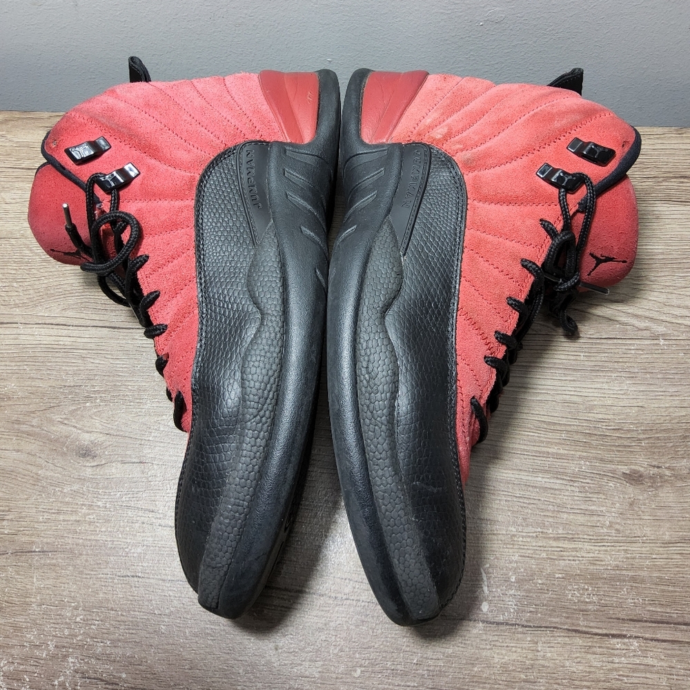 Jordan 12 Retro Reverse Flu Game Size 10.5 - Picture 6 of 13